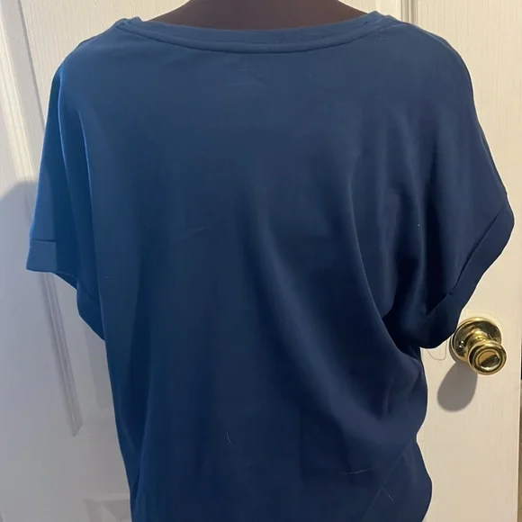 Blue t Shirt - Picture 3 of 3